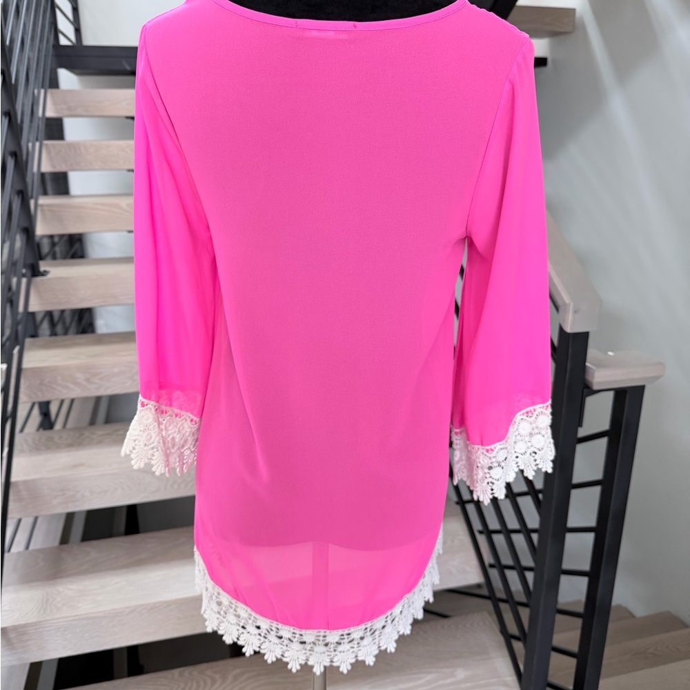 New Pink Cover with Lace Trim on the hem and bell sleeves size XS - Picture 4 of 4